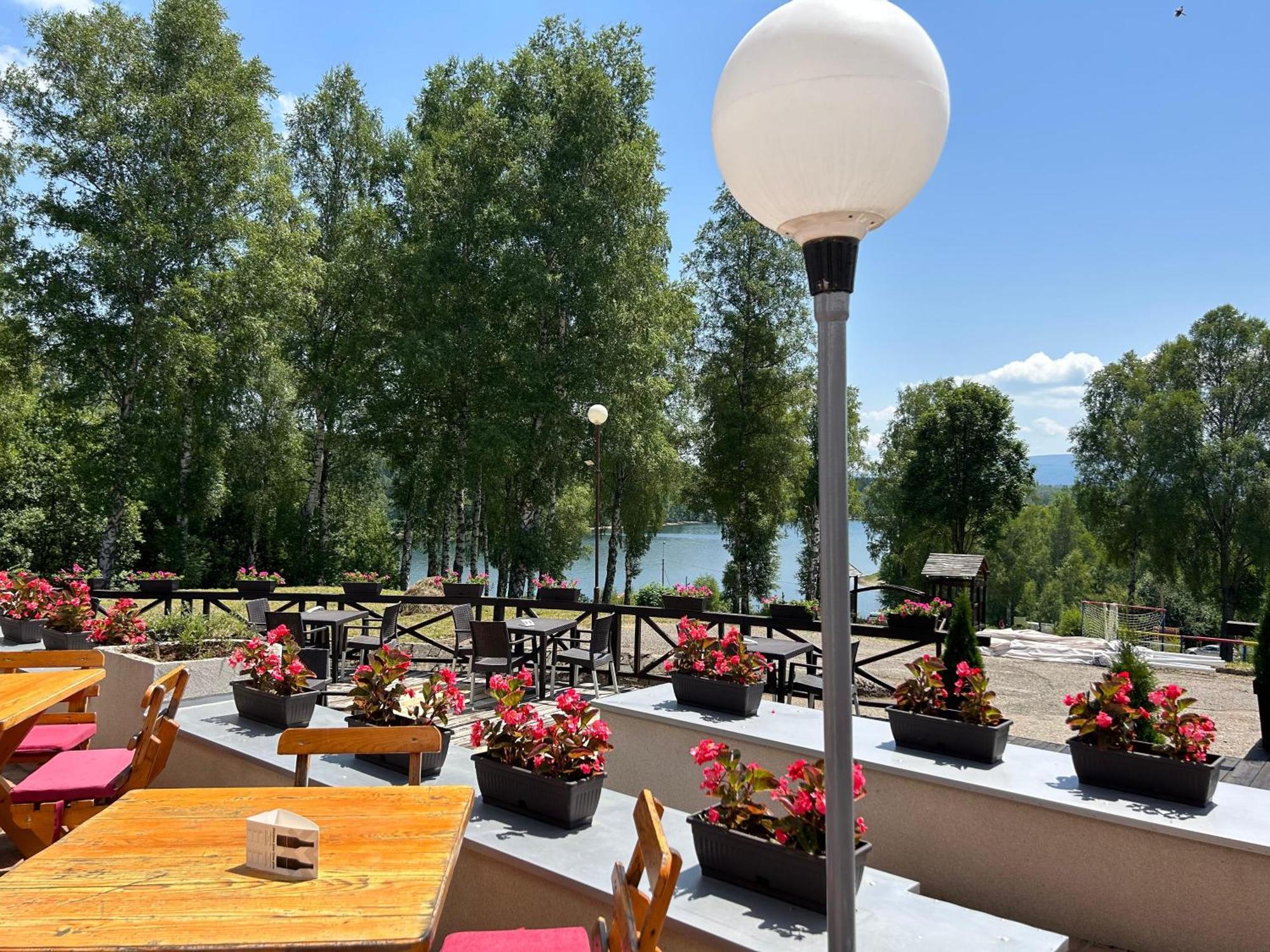 Hotel Vlasina - Vlasinsko Jezero Vlasina Rid Esterno foto